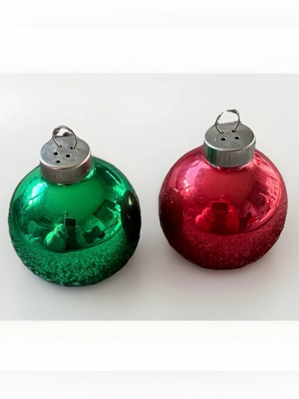 Vintage Christmas Ornament Salt Pepper Shakers Set Red Green Shiny Brite Style
